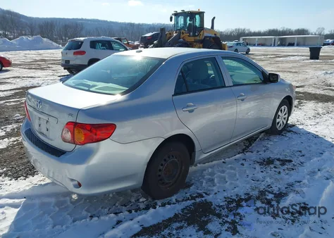 2010 Toyota Corolla Le z USA, uszkodzony, nr VIN 2T1BU4EE2AC228940